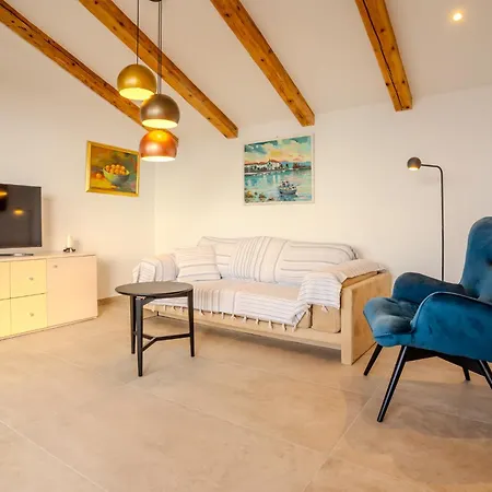 Hrabric Διαμέρισμα